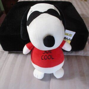 Plush Peanuts Snoopy JOE COOL by Aurora NWT